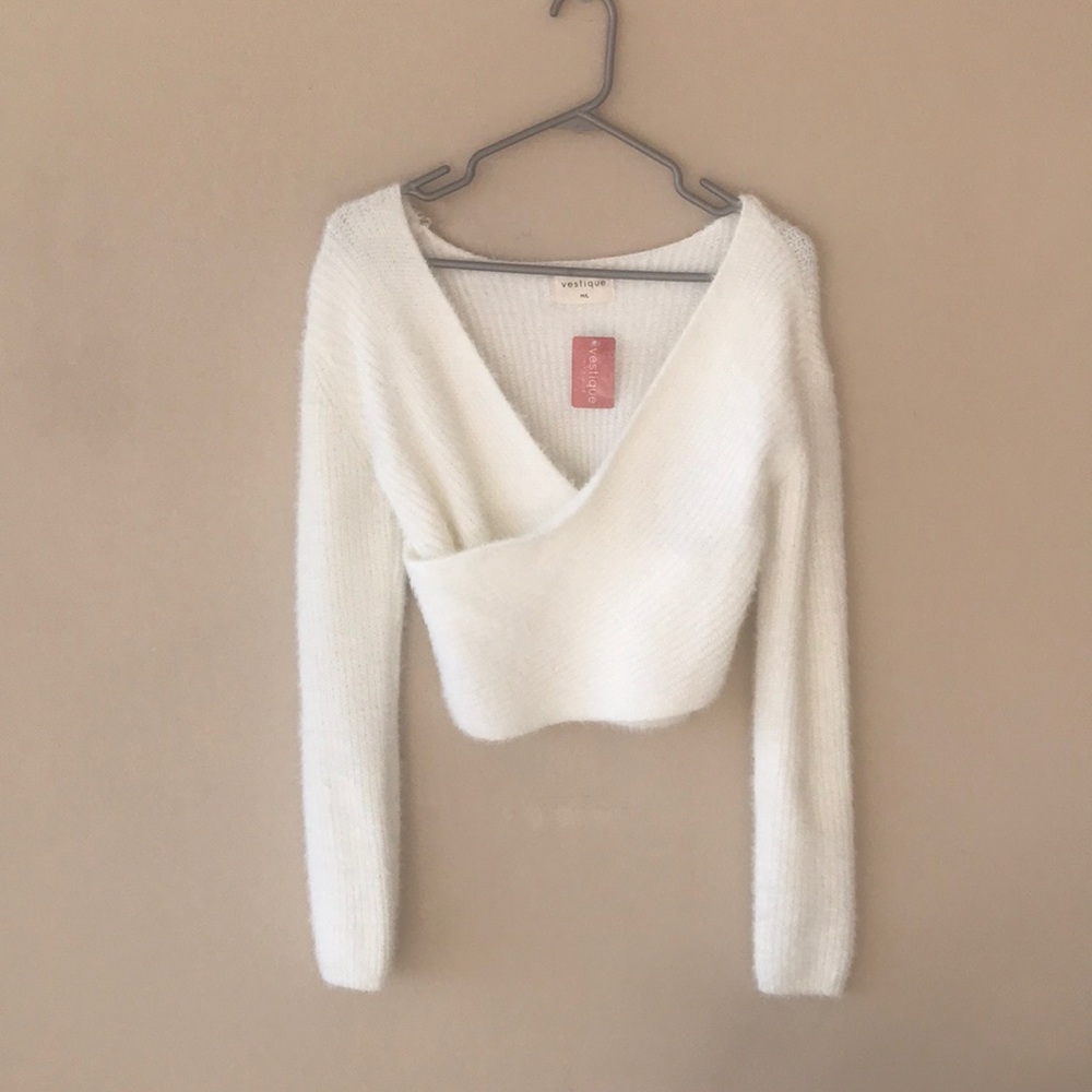 Crop white sweater (new with tags)